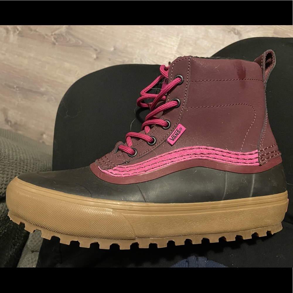 Vans Snow Boots